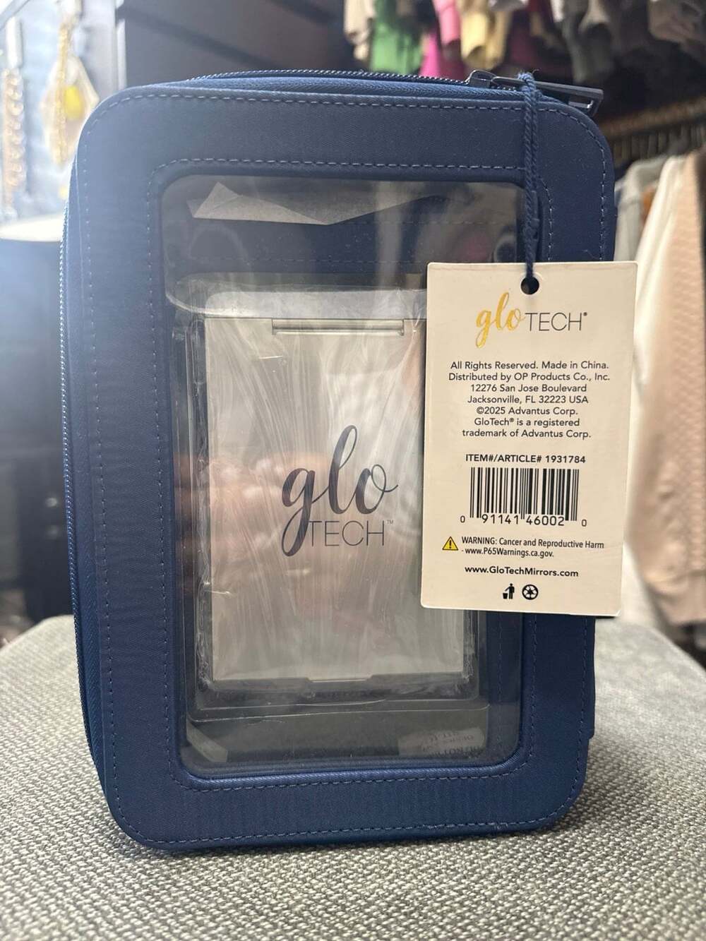 Glo Tech 3 piece set, cosmetic bag duo plus compact mirror